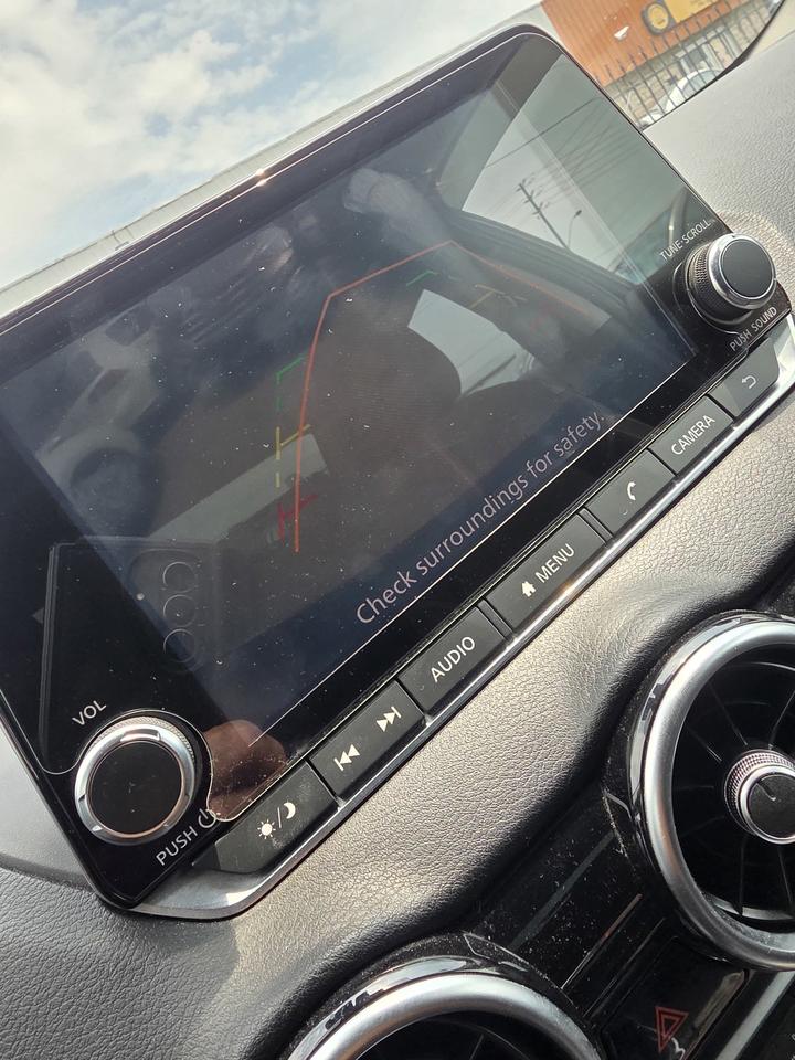 2020 Nissan Sentra SR Photo