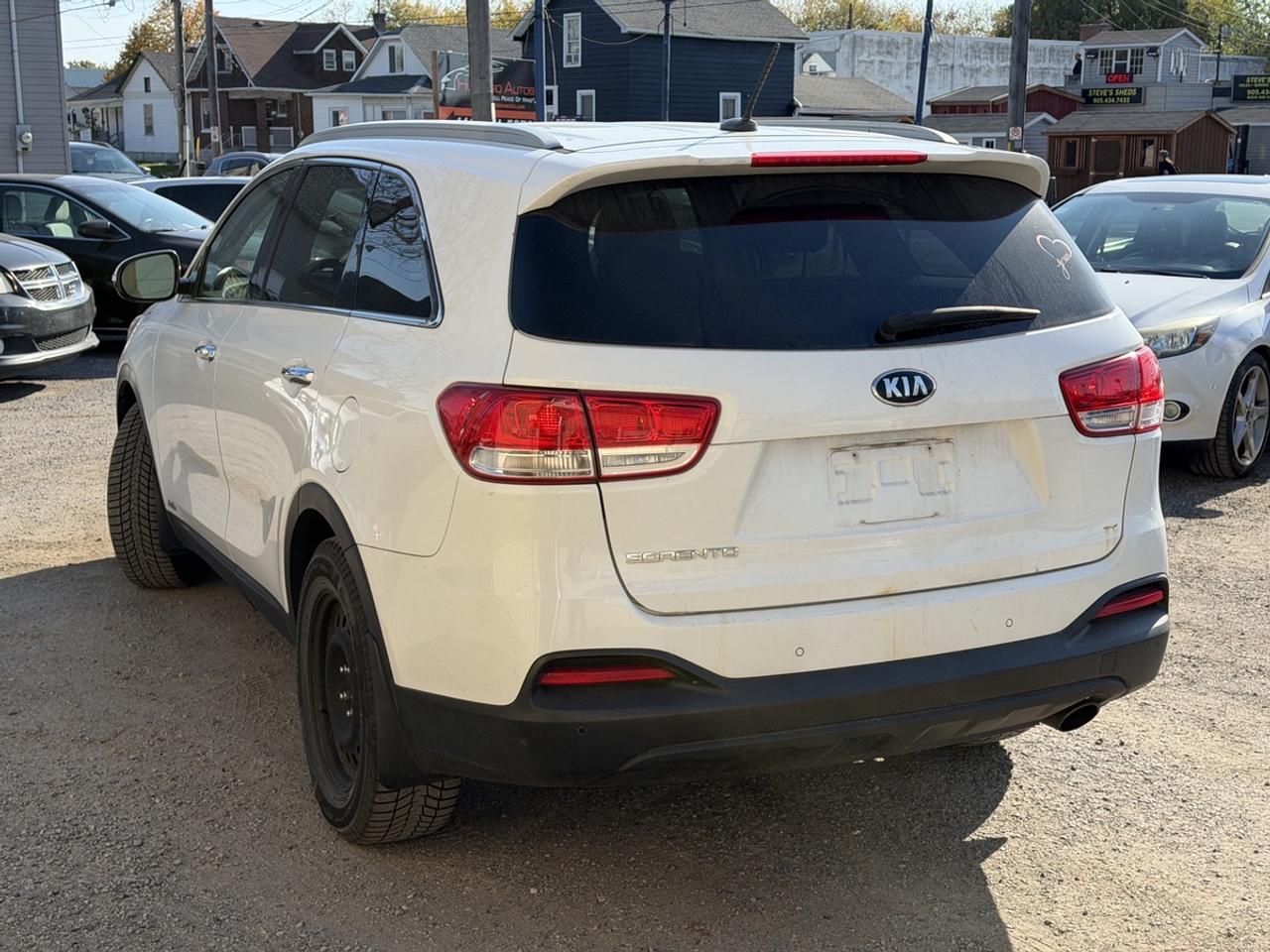 2016 Kia Sorento LX Photo