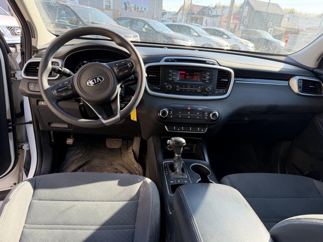 2016 Kia Sorento LX Photo
