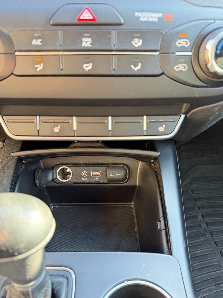 2016 Kia Sorento LX Photo