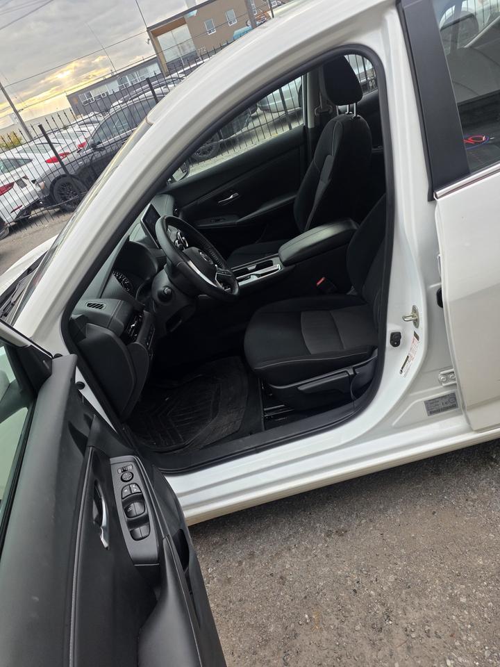 2020 Nissan Sentra SV Photo
