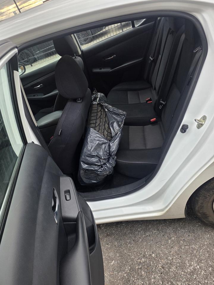 2020 Nissan Sentra SV Photo
