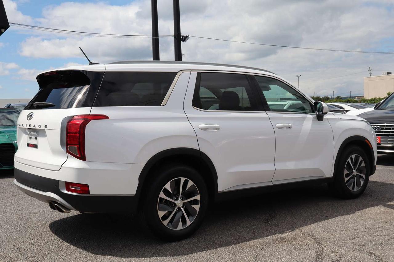 2020 Hyundai PALISADE Essential AWD Photo