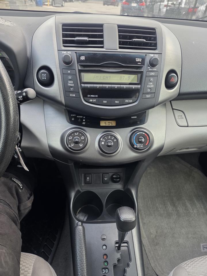 2011 Toyota RAV4 BASE Photo