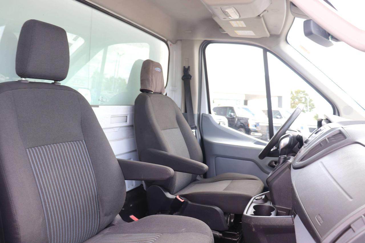 2019 Ford Transit T-350 COMMERCIAL BOX TRUCK CLEAN CARFAX CERTIFIED Photo