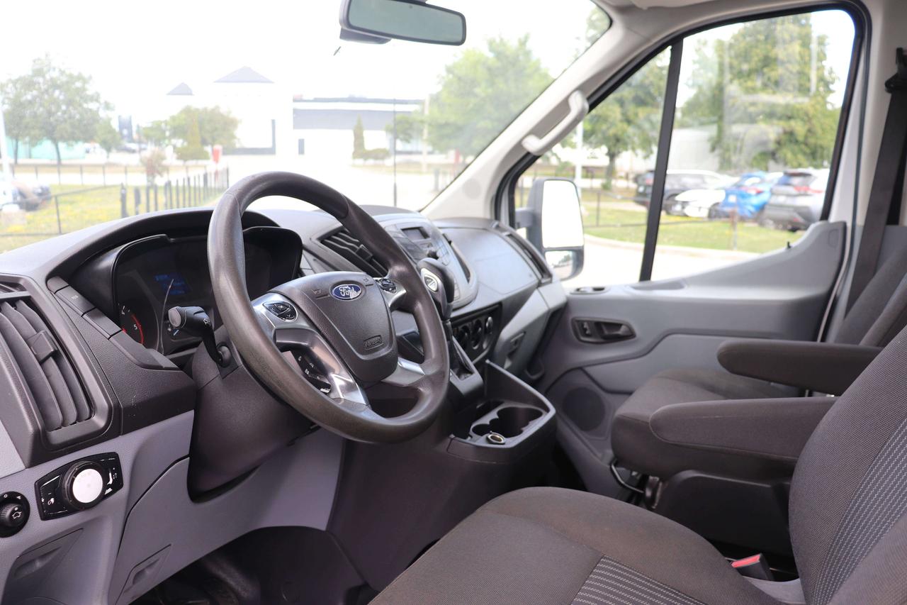 2019 Ford Transit T-350 COMMERCIAL BOX TRUCK CLEAN CARFAX CERTIFIED Photo