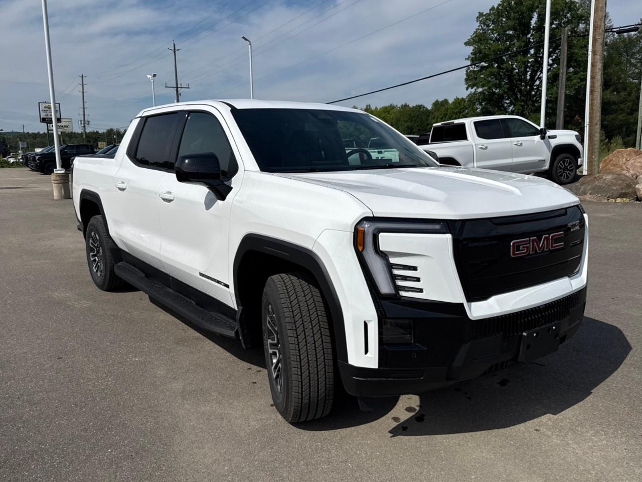 2026 GMC Sierra EV e4WD Crew Cab Standard Range Elevation Photo