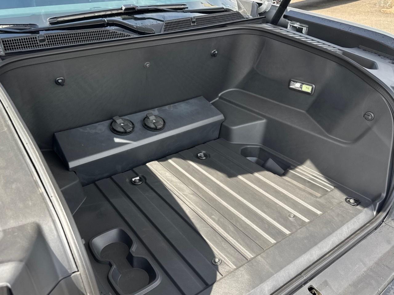 2026 GMC Sierra EV e4WD Crew Cab Standard Range Elevation Photo
