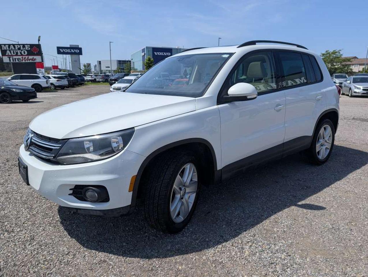 2016 Volkswagen Tiguan HIGHLINE  NAV   PANO ROOF   LEATHER   CAMERA Photo5