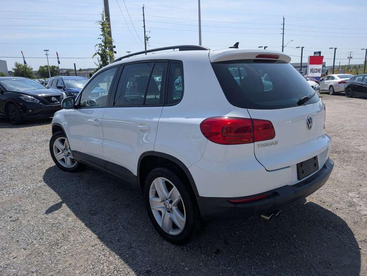2016 Volkswagen Tiguan HIGHLINE  NAV   PANO ROOF   LEATHER   CAMERA Photo
