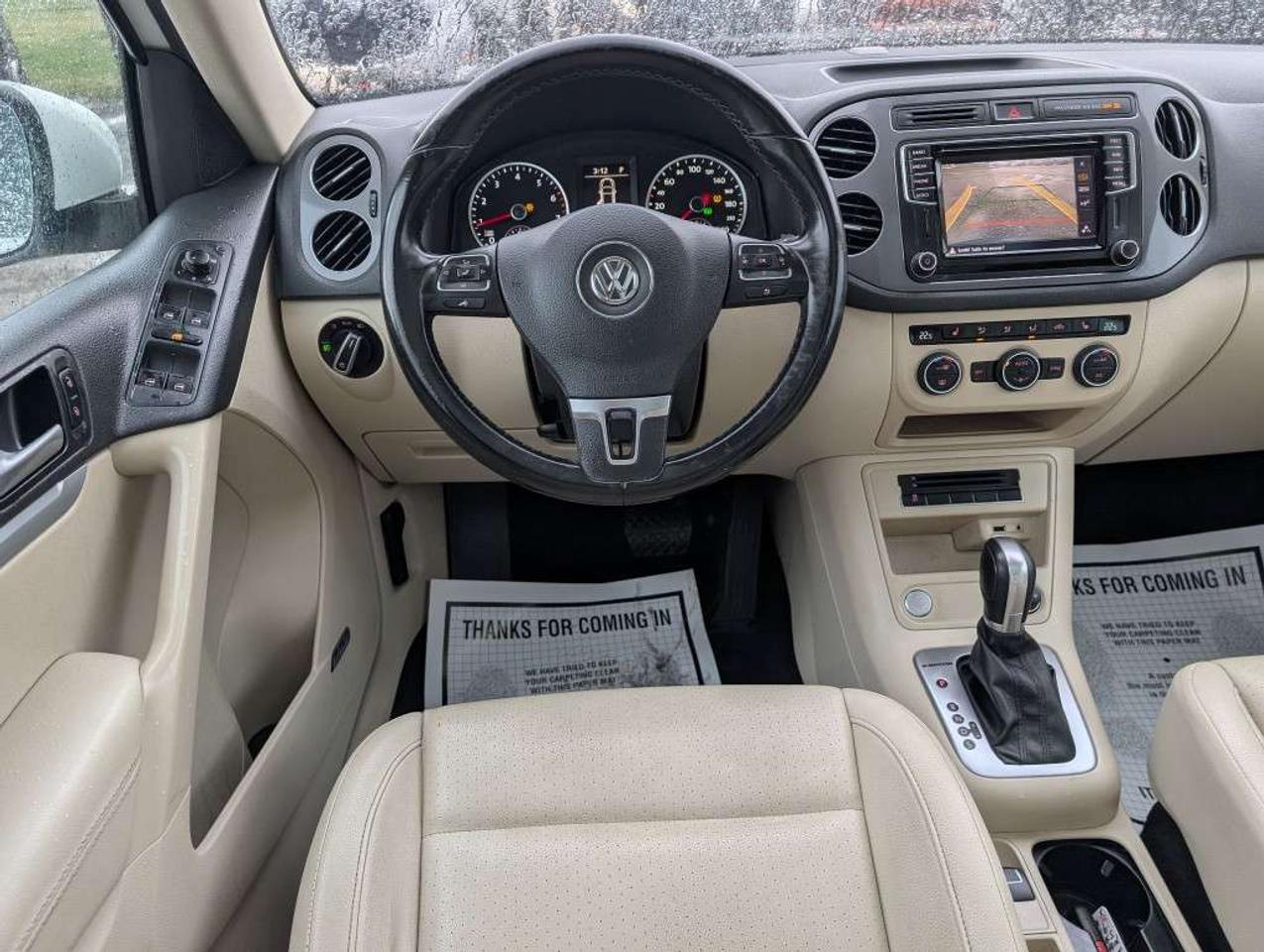 2016 Volkswagen Tiguan HIGHLINE  NAV   PANO ROOF   LEATHER   CAMERA Photo