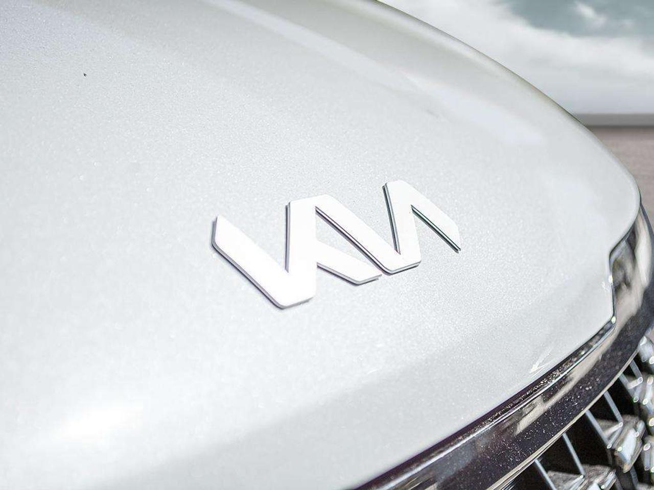 2026 Kia Carnival EX Photo