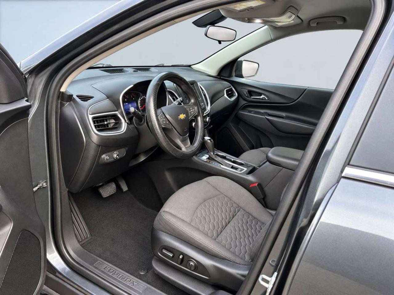 2019 Chevrolet Equinox 2019 Chevrolet Equinox LT   AWD   Heated Seats   Apple CarPlay & Android Auto   Backup Camera   Remote Start   Alloy Whee Photo