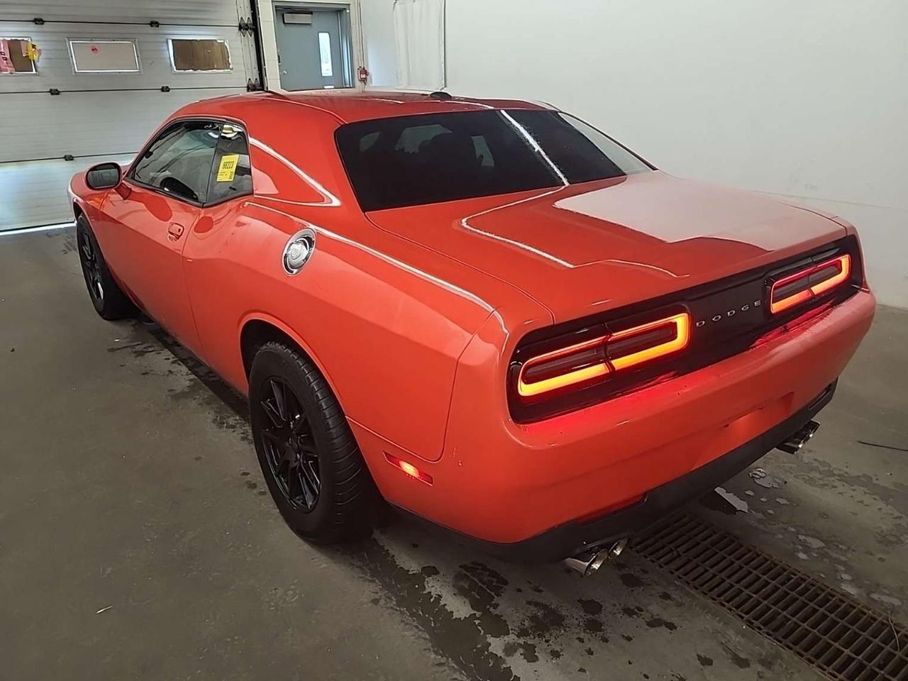 2017 Dodge Challenger 2dr Cpe SXT Photo
