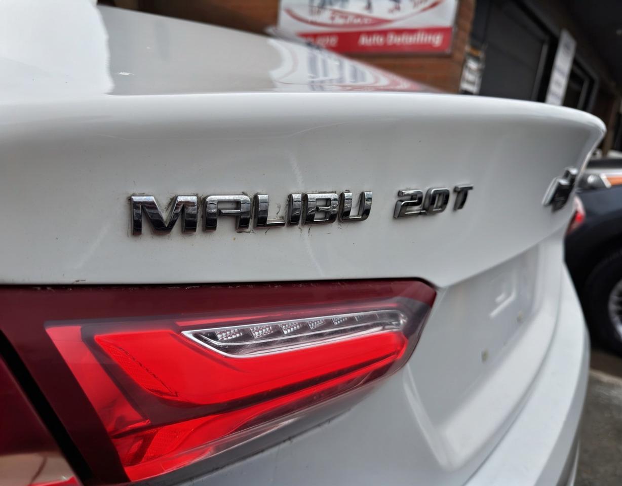 2020 Chevrolet Malibu Premier Photo