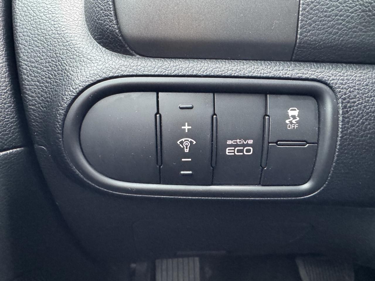 2015 Kia Forte LX Photo