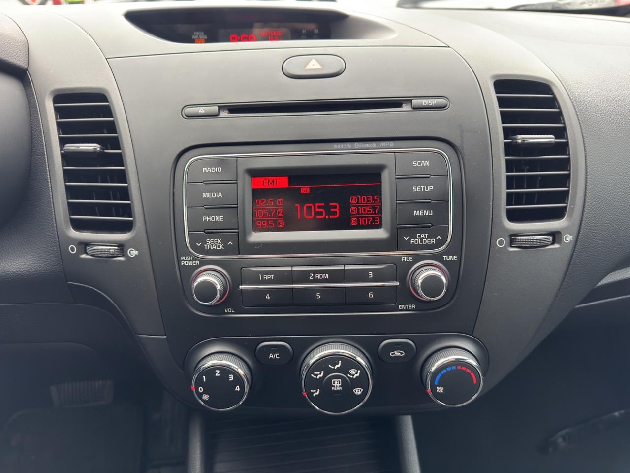 2015 Kia Forte LX Photo