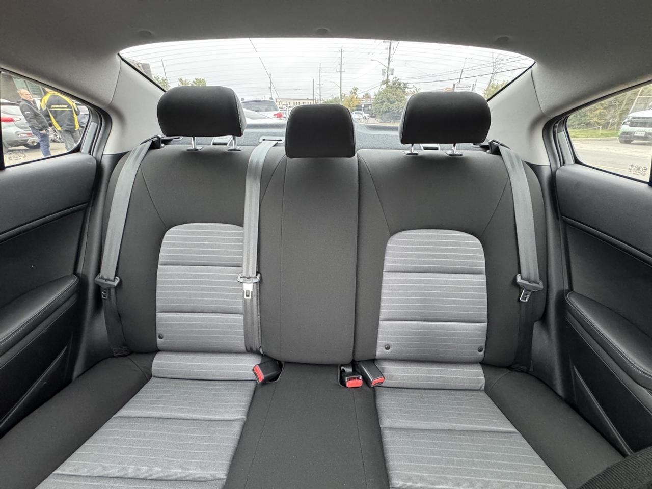 2015 Kia Forte LX Photo