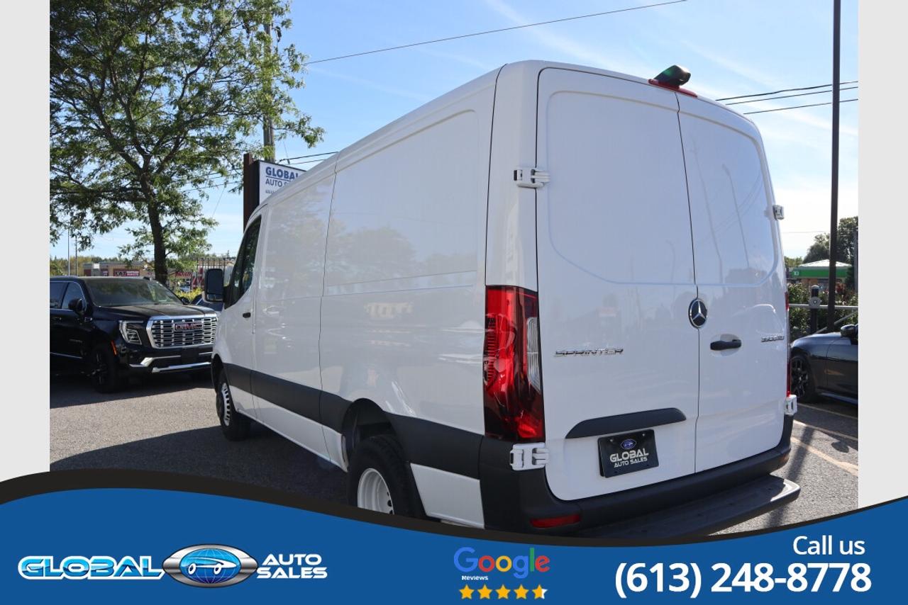 2025 Mercedes-Benz Sprinter 3500XD STANDARD ROOF I4 DIESEL HO 144" Photo