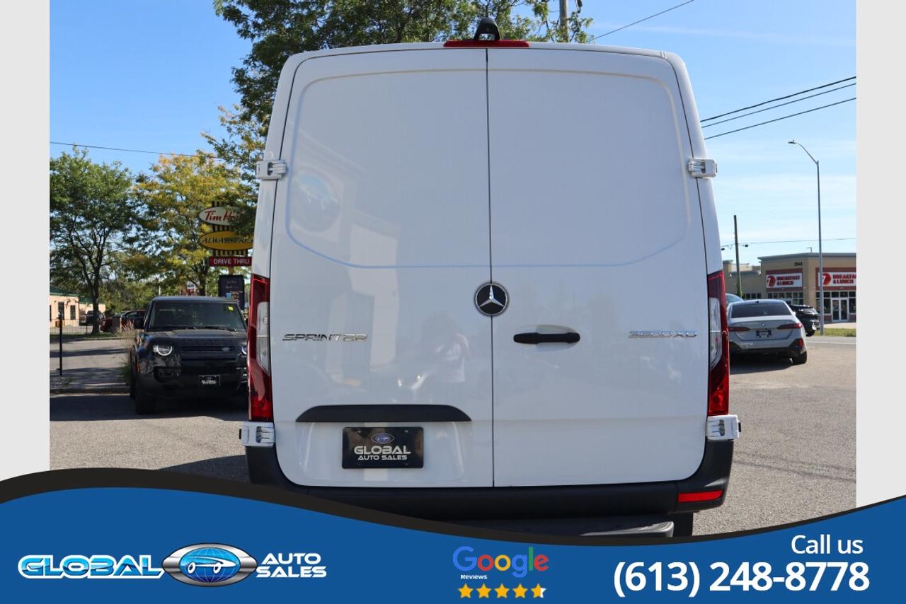2025 Mercedes-Benz Sprinter 3500XD STANDARD ROOF I4 DIESEL HO 144" Photo