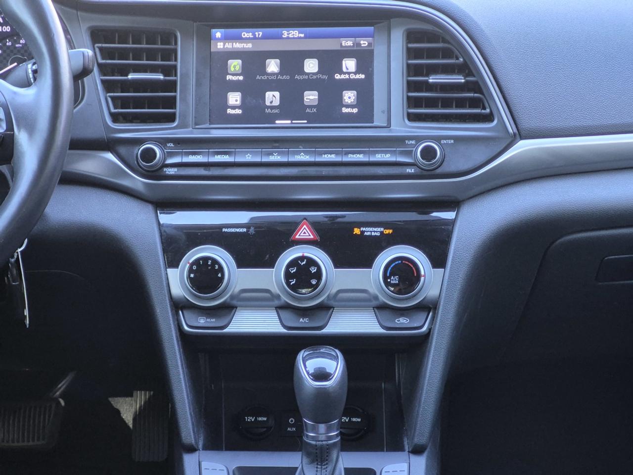 2019 Hyundai Elantra Preferred Photo