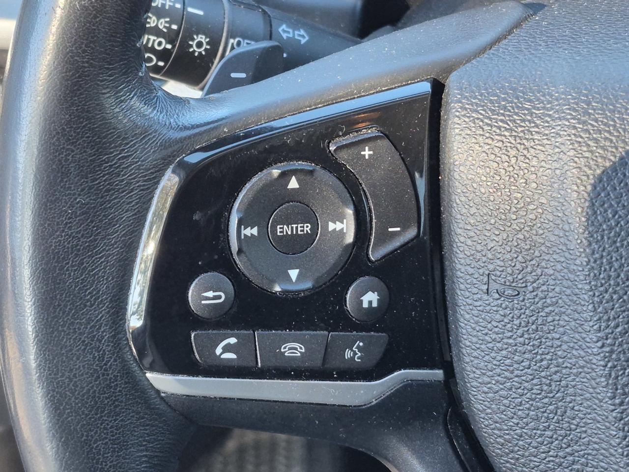 2018 Honda Odyssey Touring Photo