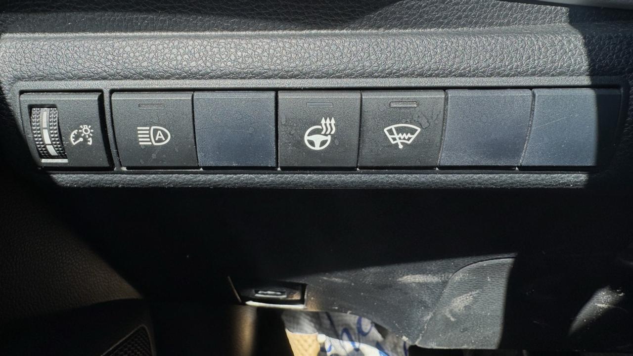 2020 Toyota Corolla XSE Photo