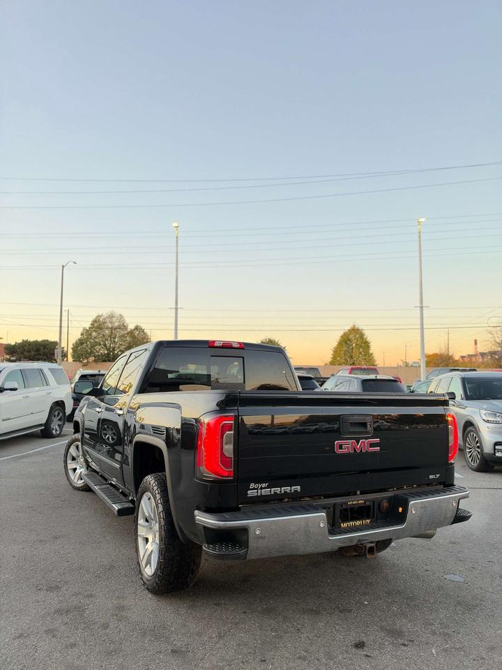 2016 GMC Sierra 1500 4WD Crew Cab 143.5 SLT Photo