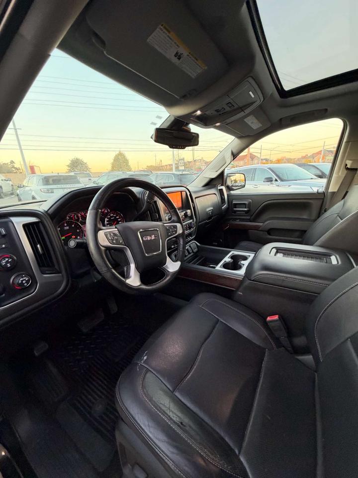 2016 GMC Sierra 1500 4WD Crew Cab 143.5 SLT Photo