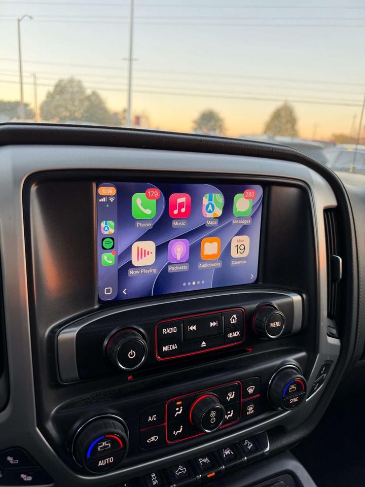 2016 GMC Sierra 1500 4WD Crew Cab 143.5 SLT Photo