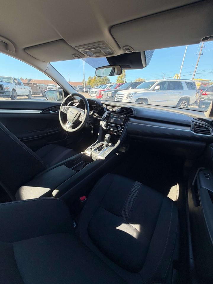 2020 Honda Civic LX CVT Photo