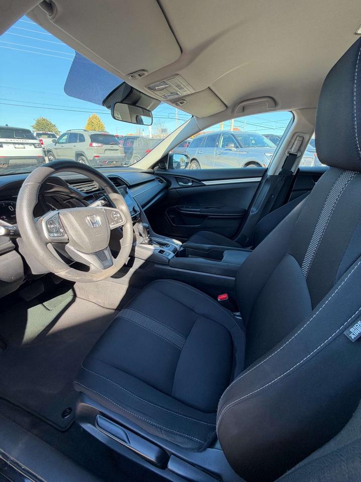 2020 Honda Civic LX CVT Photo