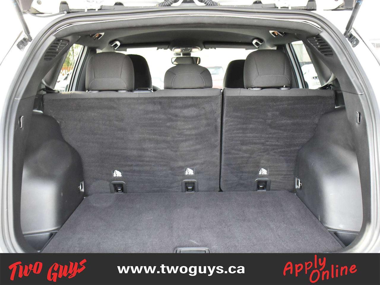 2025 Jeep Compass Sport 2.0L 4WD   WOW KMS   Htd Cloth Photo