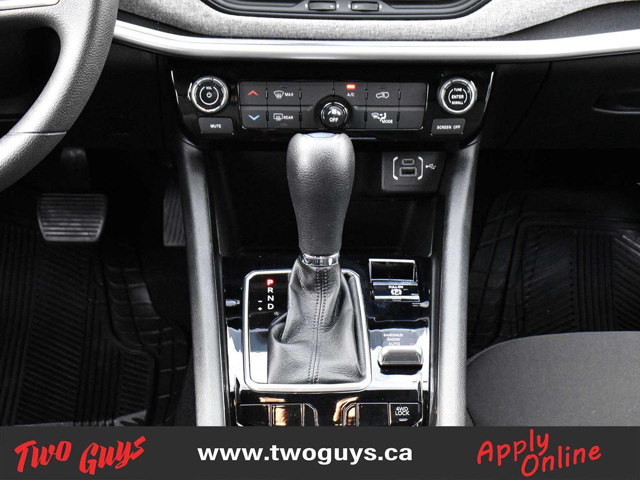 2025 Jeep Compass Sport 2.0L 4WD   WOW KMS   Htd Cloth Photo