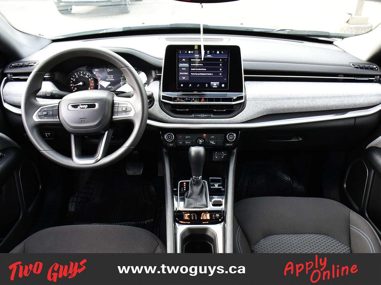 2025 Jeep Compass Sport 2.0L 4WD   WOW KMS   Htd Cloth Photo