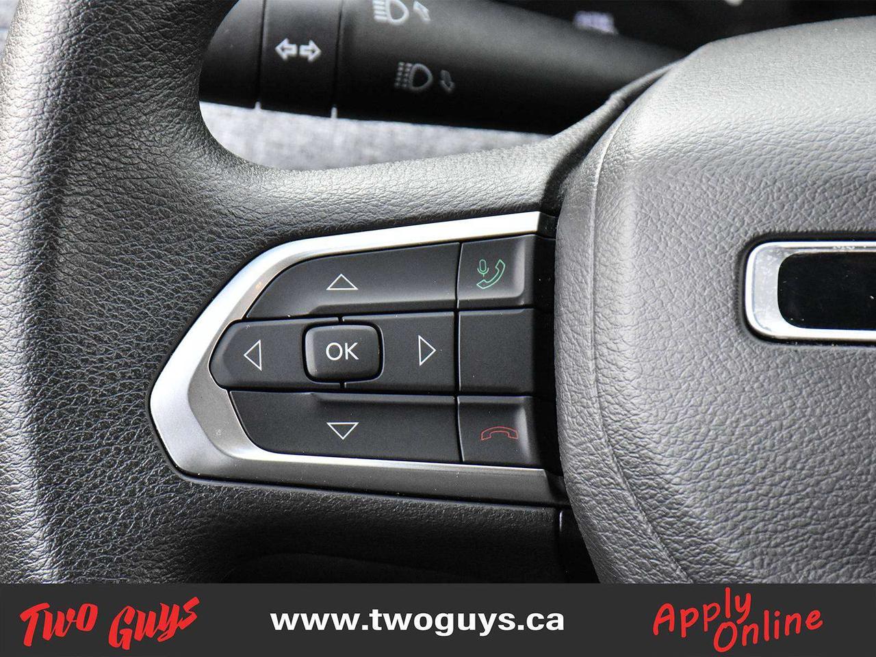 2025 Jeep Compass Sport 2.0L 4WD   WOW KMS   Htd Cloth Photo