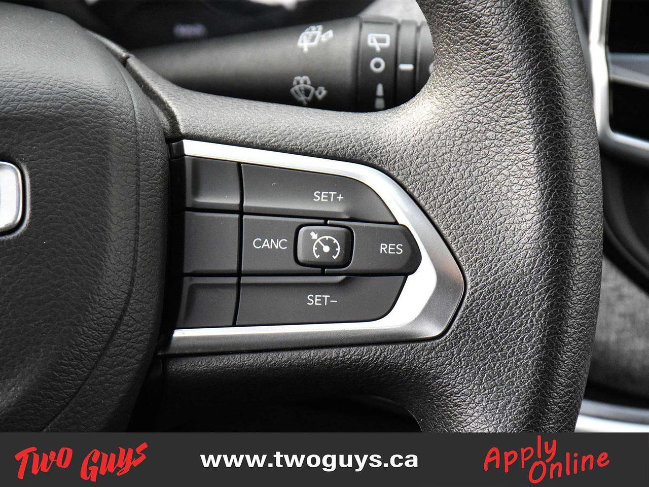2025 Jeep Compass Sport 2.0L 4WD   WOW KMS   Htd Cloth Photo