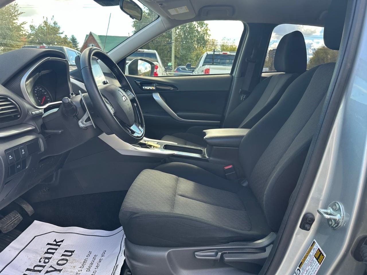 2025 Mitsubishi Eclipse Cross SE 4dr S-AWC Photo