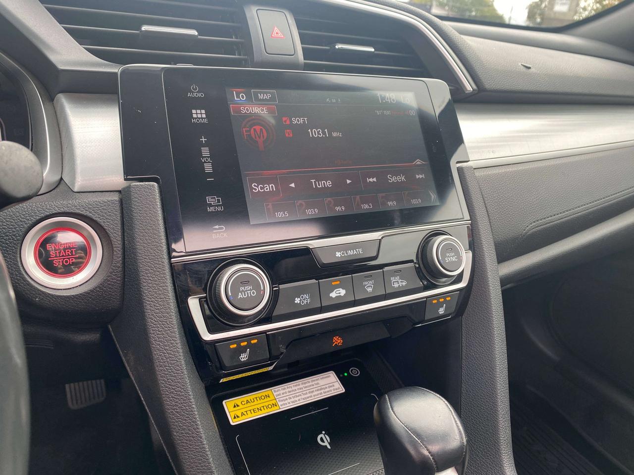 2018 Honda Civic TOURING, LEATHER, REMOTE START, CLEAN CARFAX! Photo