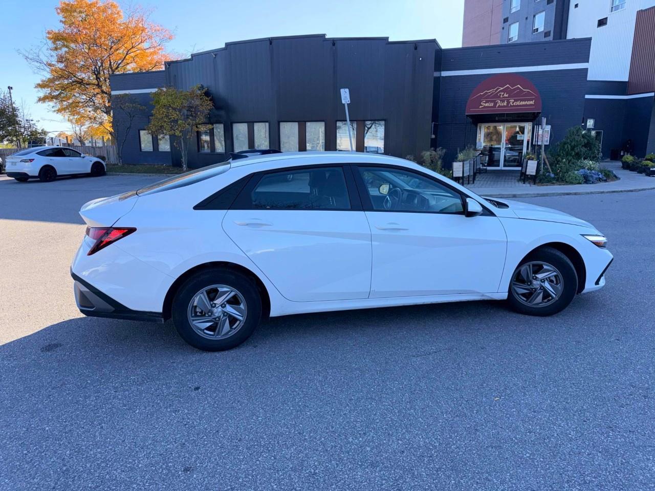 2026 Hyundai Elantra ESSENTIAL 4DR SEDAN Photo