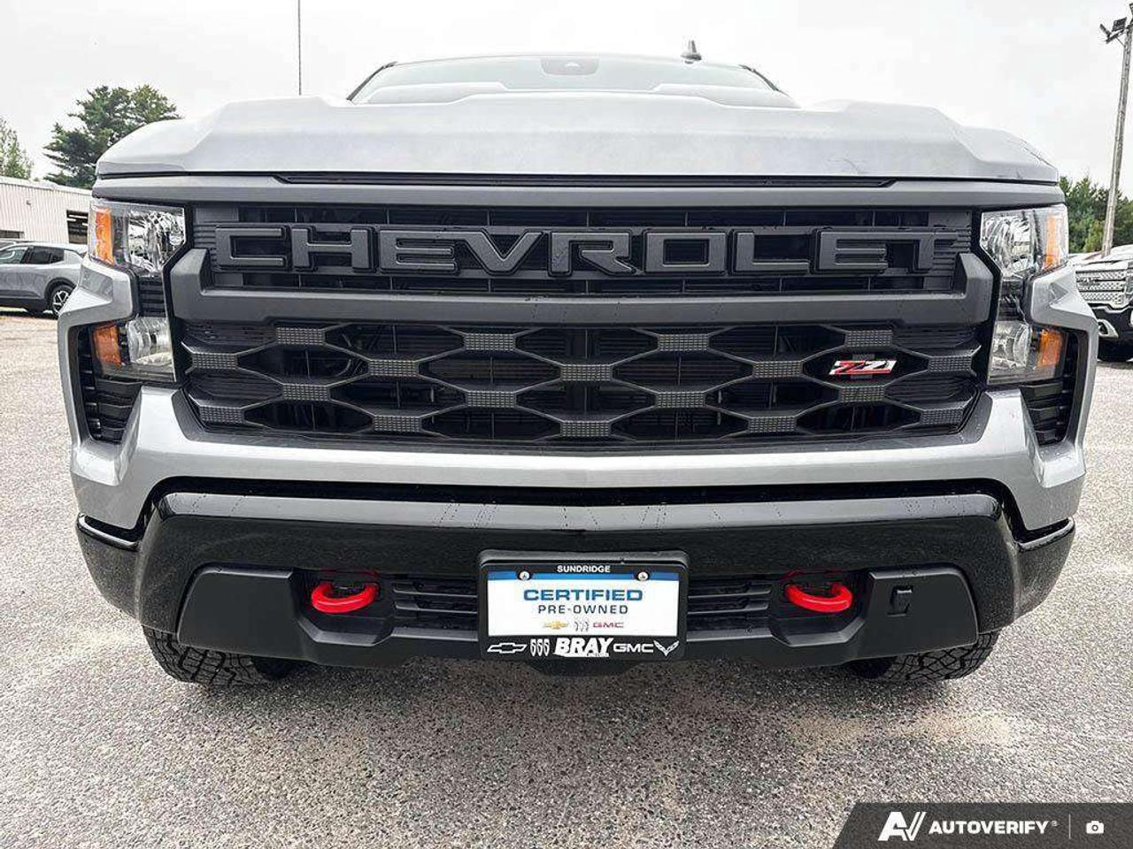2026 Chevrolet Silverado 1500 TONNEAU. BEDLINER. ALL WEATHER MATS. TRAILER BRAKE CONTROLLER. HITCH GUIDANCE. Photo