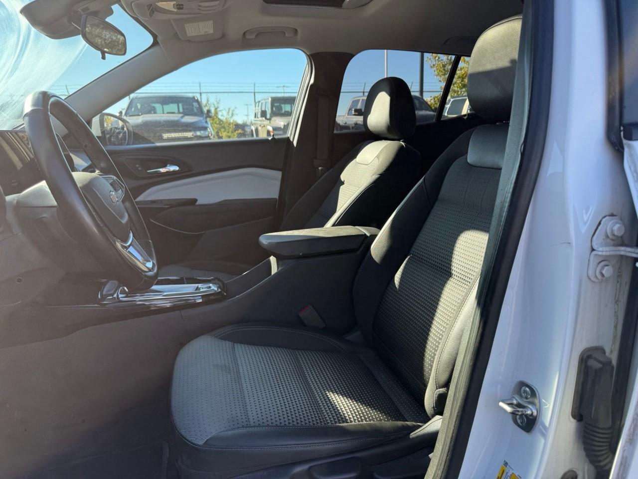 2024 Chevrolet Trax LT 4dr Front-Wheel Drive Photo
