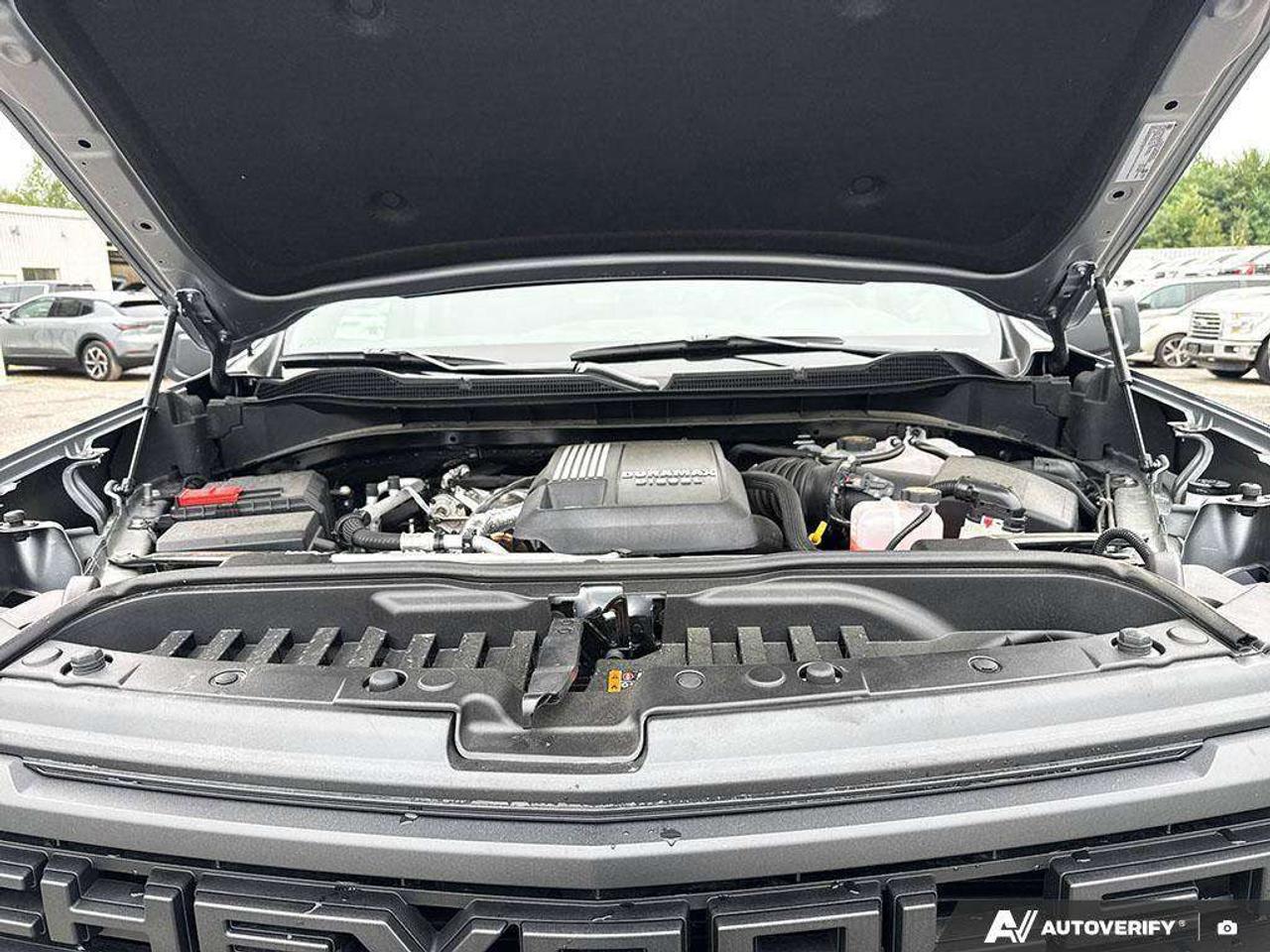 2026 Chevrolet Silverado 1500 TONNEAU. BEDLINER. ALL WEATHER MATS. TRAILER BRAKE CONTROLLER. HITCH GUIDANCE. Photo