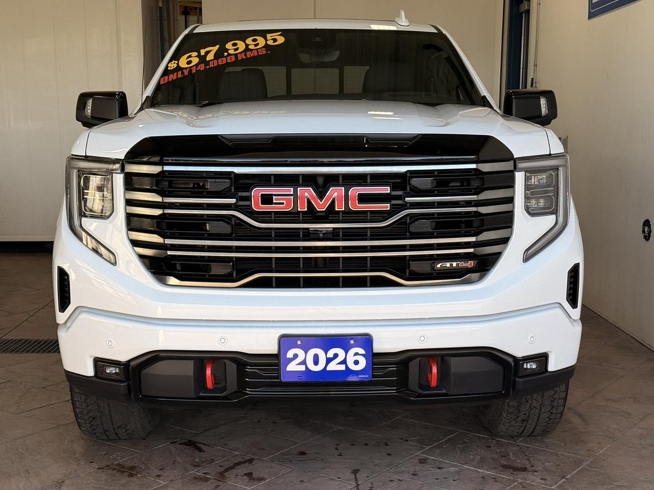 2026 GMC Sierra 1500 AT4 4WD CREW CAB LEATHR NAVI SUNROOF Photo