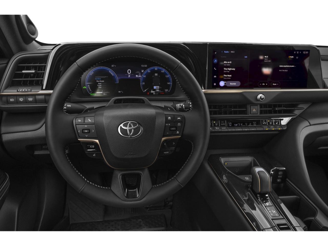 2026 Toyota Crown Signia Limited AWD Photo