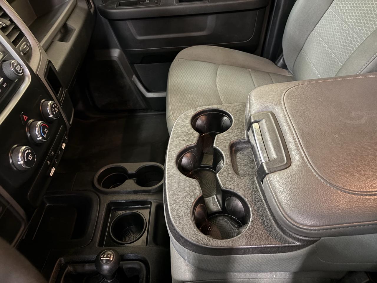 2016 RAM 3500 ST Photo