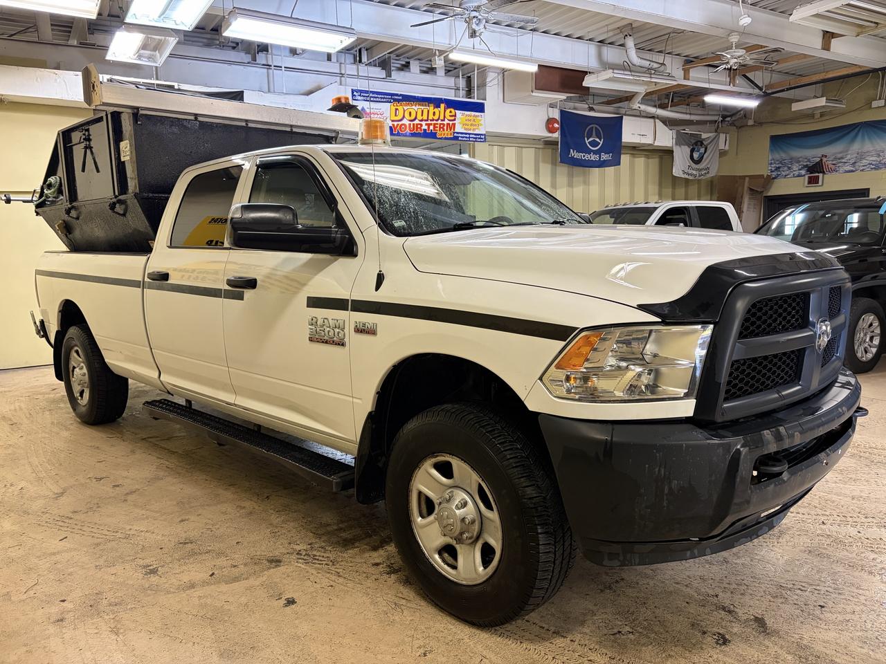 2016 RAM 3500 ST Photo