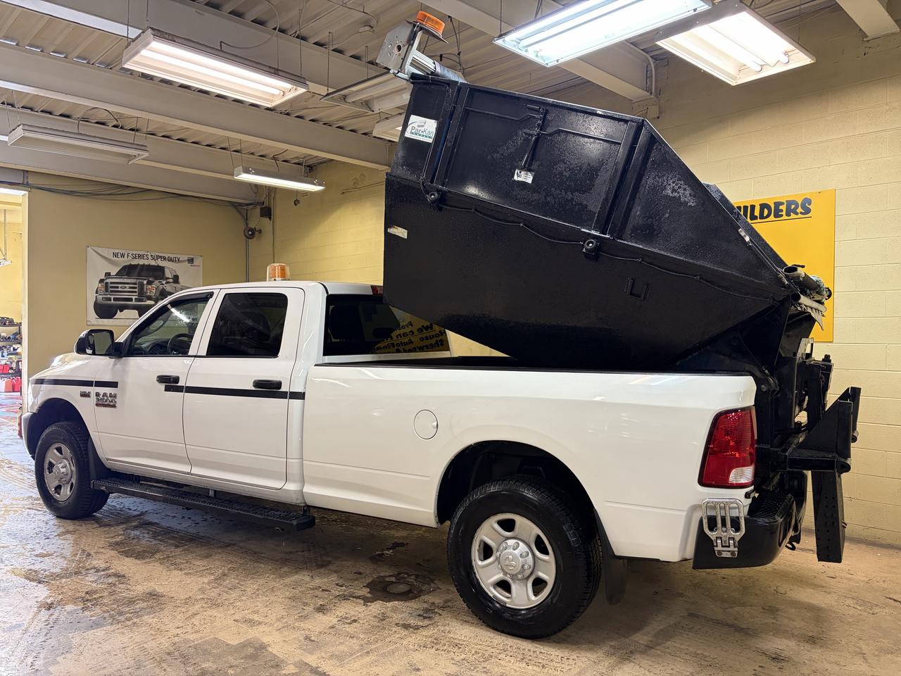 2016 RAM 3500 ST Photo