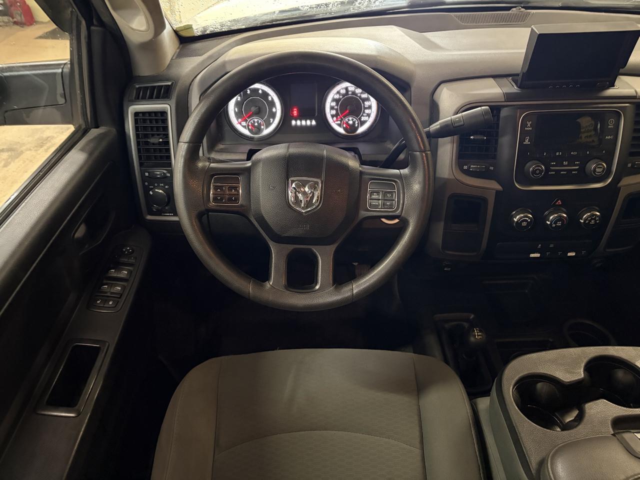 2016 RAM 3500 ST Photo