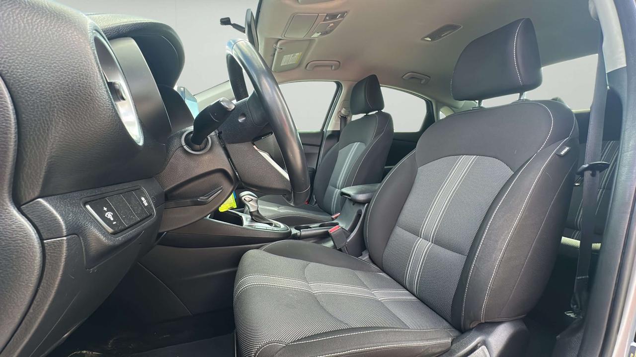 2022 Kia Forte LX Photo